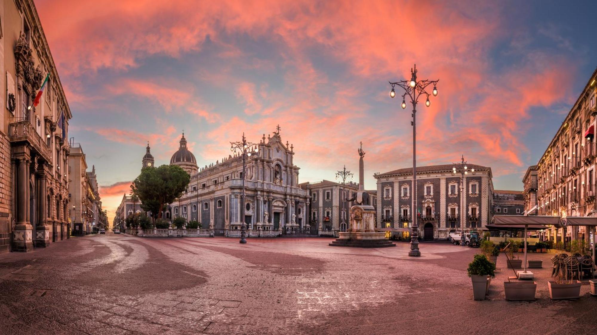 San Michele Suites Catania Bagian luar foto